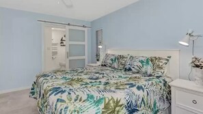 3 多间卧室、办公桌、WiFi