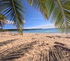 Beach - Escape Beach Studio, Fairway Courts, Palmas del Mar (Humacao)