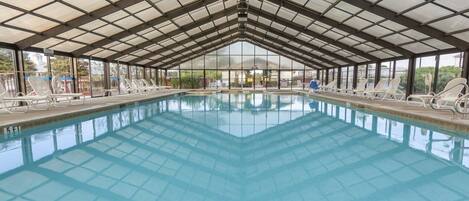 Piscine couverte, piscine extérieure