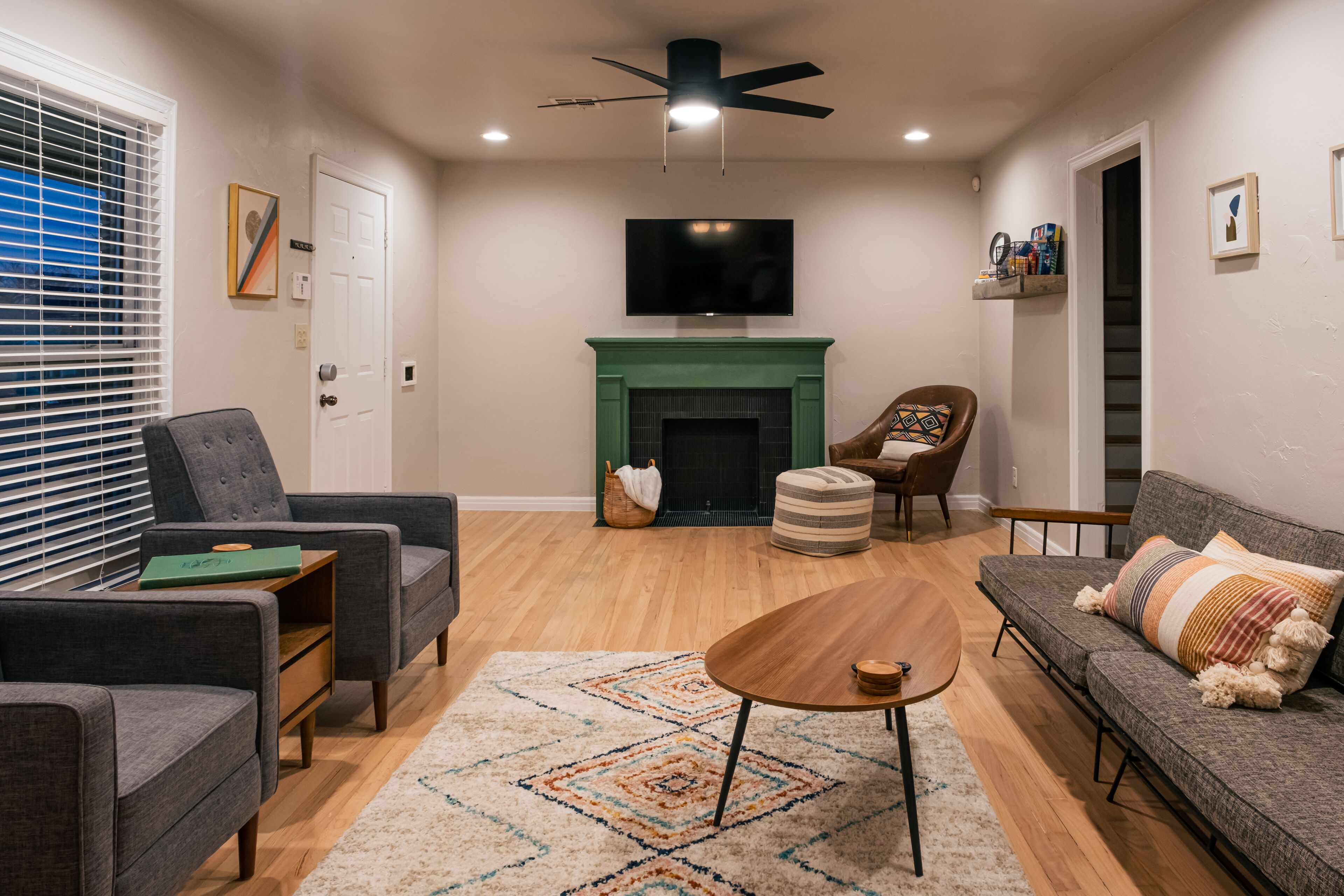 スマートテレビ、書庫