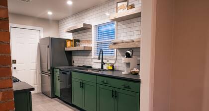 Green Kitchen Home