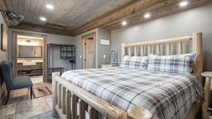 3 chambres, fer et planche à repasser, lit parapluie, Wi-Fi gratuit