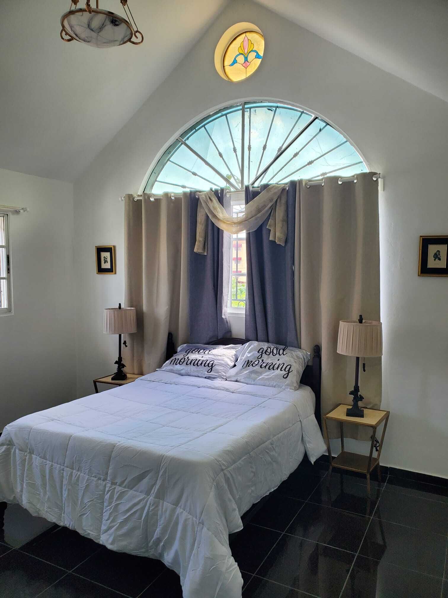 3 chambres, Wi-Fi gratuit, draps fournis