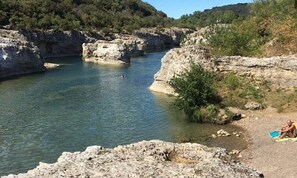 Solstolar och strandhanddukar