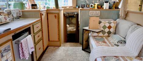 2 chambres, bureau, fer et planche à repasser, Wi-Fi gratuit