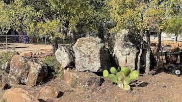 Enceinte de lâhĂ©bergement