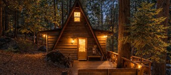 A-Frame Escape ~Unique stay w/ comfort & style