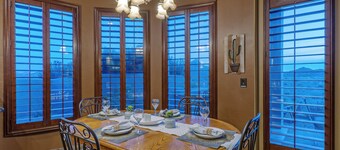 Fountain Hills Lux Home w/Million $ Views, Htd Pvt Pool, King Beds & TVs All BRs, Near Scottsdale