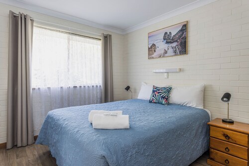 1 Bedroom Chalet Emu Beach