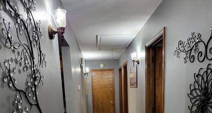 1500 Sq.ft. of Quaint Comfort in the heart of Olney close to downtown!