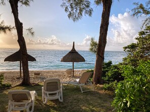 Sun loungers, beach towels