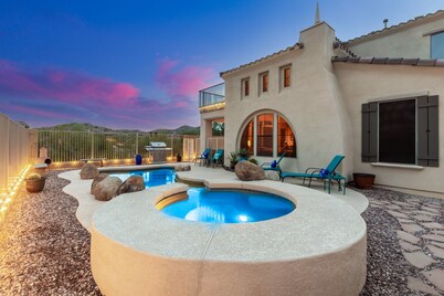 Secluded Luxury Retreat with Heated Pool/Spa, Game Room and Nearby Golf & Hiking
