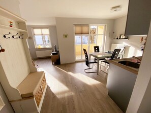 Dining - Vacation apartment Seeadler 1 (Graal-Müritz)