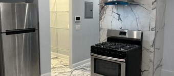 Luxuriously furnished 4 bedroom apartment