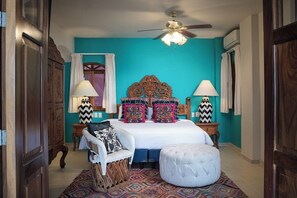 3 quartos, ferros/tábuas de passar roupa, Wi-Fi, roupa de cama