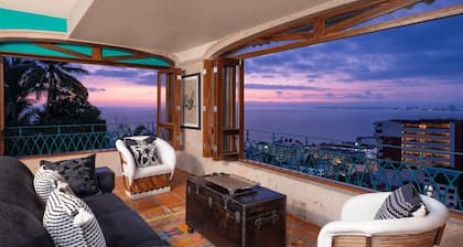 Entire Floor at Luxury Resort: Two 6TH-Floor Penthouses w/ Ocean Views