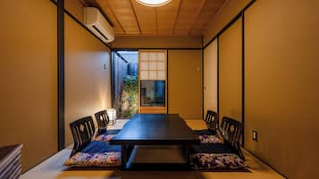 Classic Townhome | 1 bilik tidur, Wi-fi percuma, cadar katil