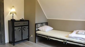 3 chambres, fer et planche Ă repasser, Wi-Fi gratuit, draps fournis