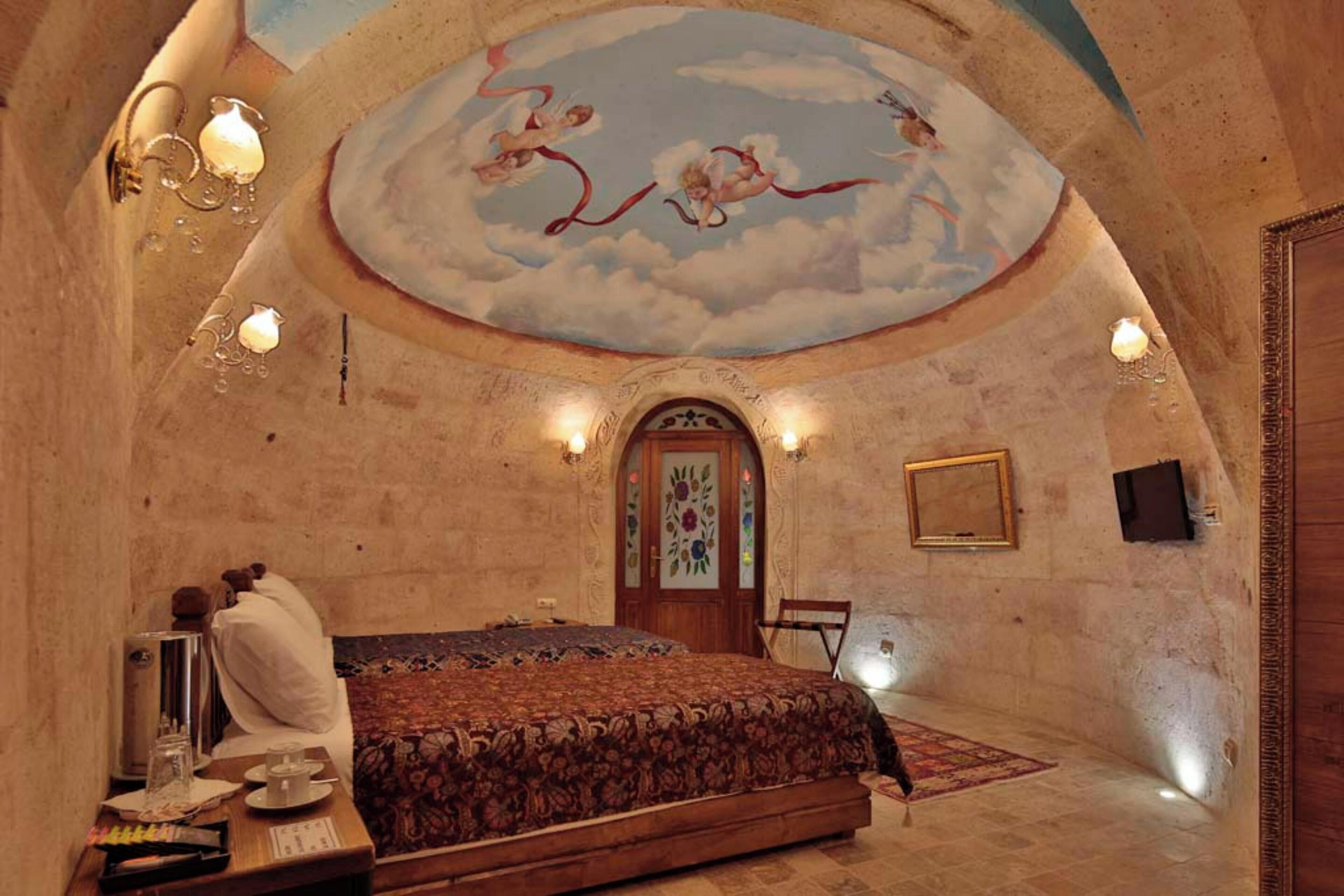 Sábanas italianas Frette, ropa de cama de alta calidad y minibar 