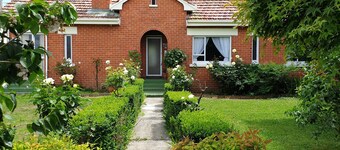 A cozy art deco farmhouse within walking distances to all amenities in town.
