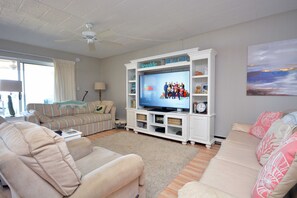 TV, DVD player