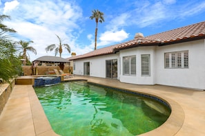 Piscina externa
