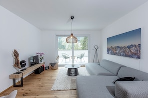 Smart-TV, Videospiele, Bücher