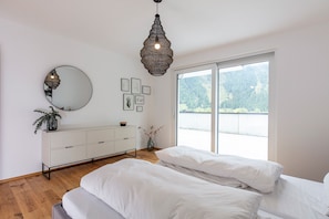 2 Schlafzimmer, kostenloses WLAN, Bettwäsche, Rollstuhlgeeignet