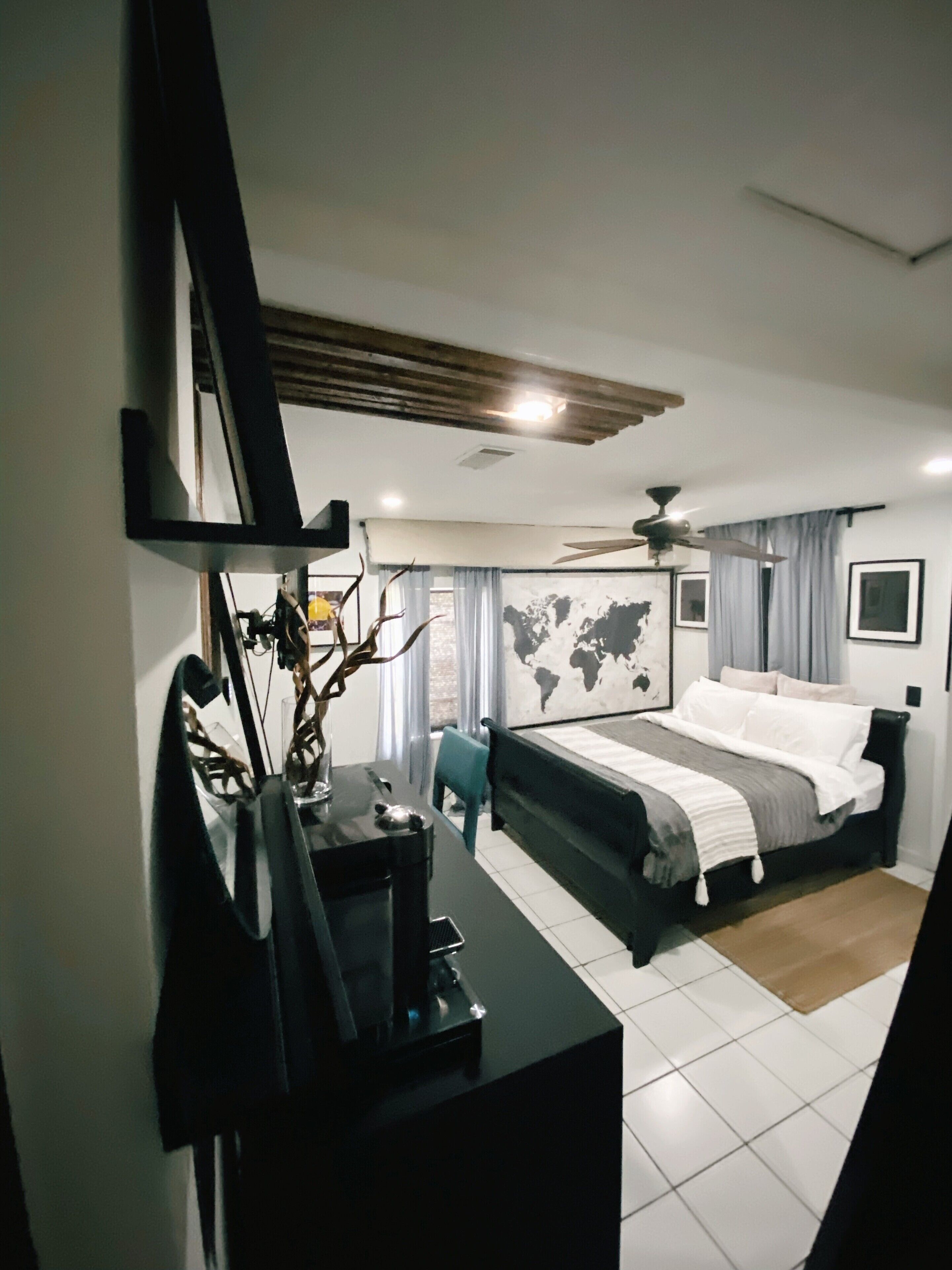 1 bedroom, desk, iron/ironing board, free WiFi