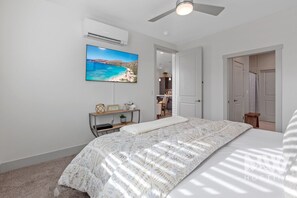 2 عدّة غرف نوم ومكواة/لوح كي وواي فاي مجانًا وملاءات أسرّة