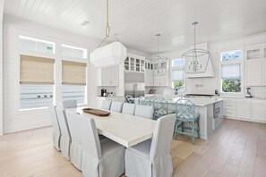 Fridge, microwave, oven, stovetop - Sleeps 22! PRIVATE POOL, Spa, GULF VIEWS on Rooftop Deck, LSV, Bikes! (Santa Rosa Beach)