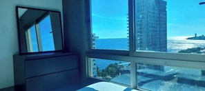 3 habitaciones, tabla de planchar con plancha y wifi gratis