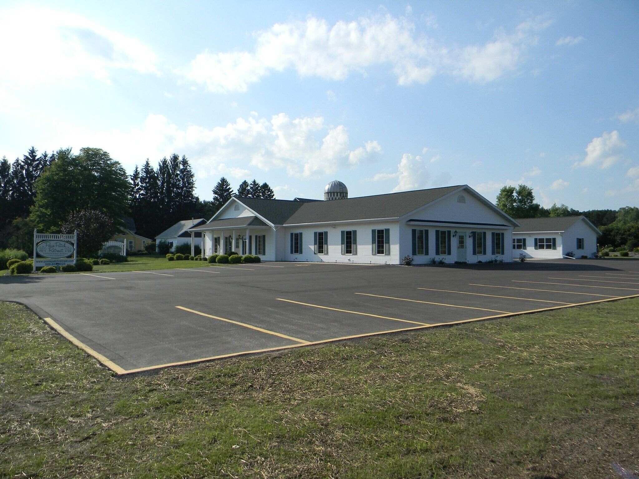 The Posie Patch Mini Retreat, Sleeps 7, 12 Miles North of Lambeau Field