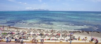 Galaxia Boutique Hotel