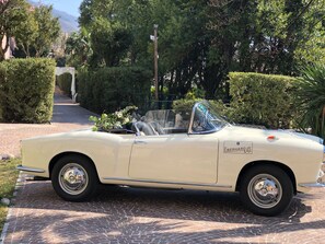 Outdoor wedding area - Villa Grancassa (San Donato Val Di Comino)