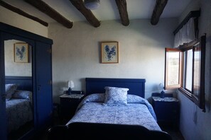3 chambres, fer et planche Ă repasser, Wi-Fi gratuit, draps fournis