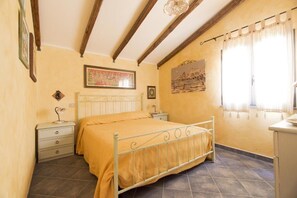 1 Schlafzimmer, Schreibtisch, WLAN