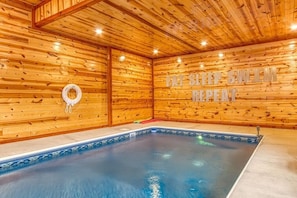 Piscine couverte