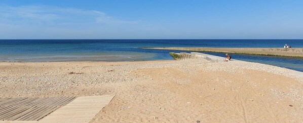 Beach - The atypical one (L'Île-d'Olonne)