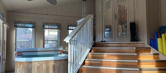 4 Bedrooms, Great Pool, Hot Tub,  Perfect for Families, No Parties