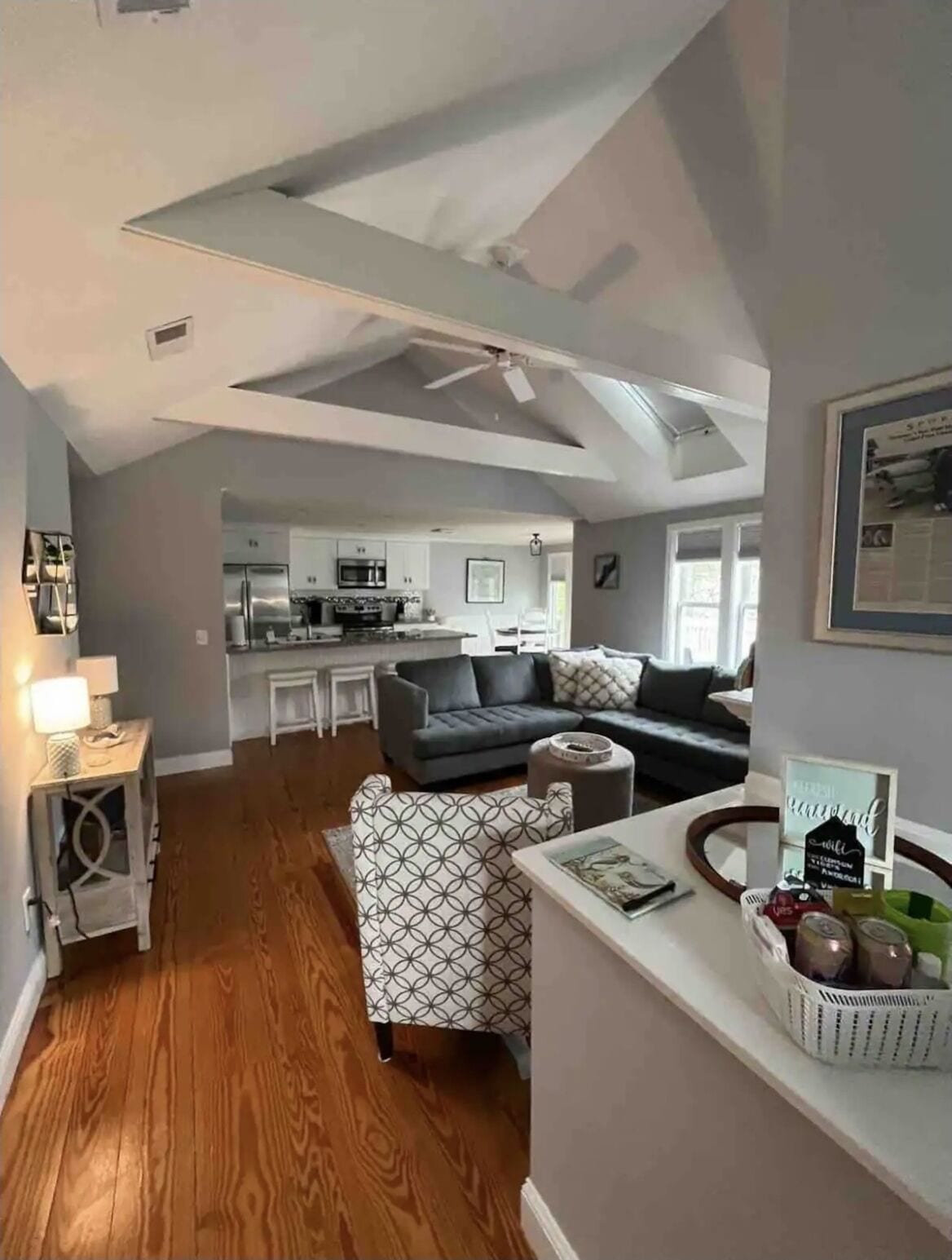 Smart TV, Netflix, streaming services, printers