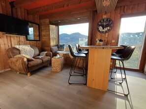 TV connectée, cheminée