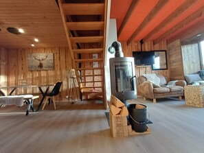 TV connectée, cheminée