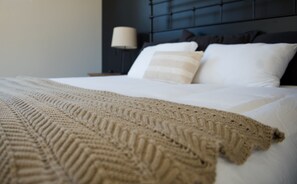 4 Schlafzimmer, Bügeleisen/Bügelbrett, kostenloses WLAN, Bettwäsche