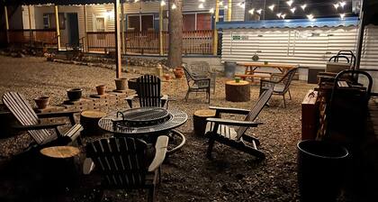 Mountain View Lodge Kitchenette Suite - Room 12