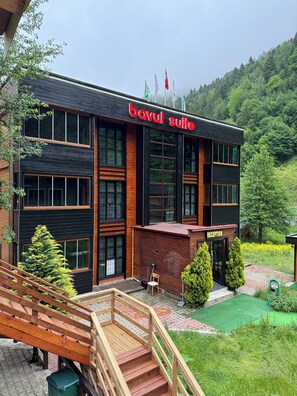 Exterior - Bavul Suite (Çaykara)