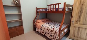 2 bedrooms, WiFi - Cozy Apartment with Terrace Sea View (Salango)