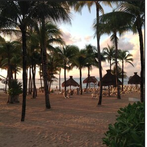 Beach nearby, beach towels