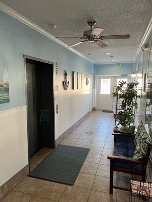 Interior - Relax, Unwind and Enjoy the Beach in a Fully Equipped Condo! Steps To The Ocean! (Ocean City)