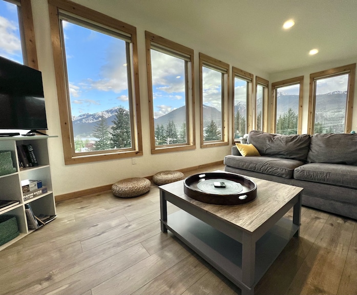Best Vacation Rental In The Heart Of Juneau - Juneau, AK